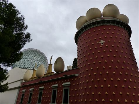 musée de salvador dali à figueras